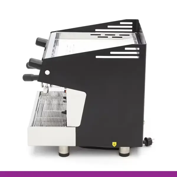 maquina-de-cafe-2-grupos-compacta-03.webp