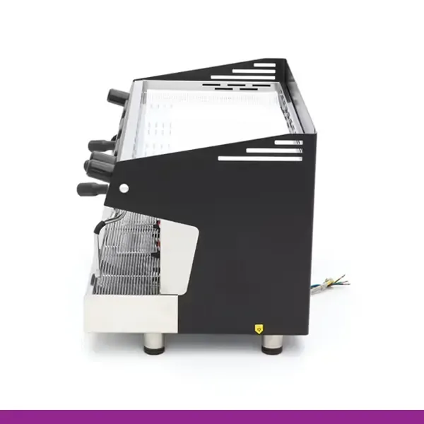 maquina-de-cafe-3-grupos-03.webp