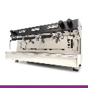 maquina-de-cafe-3-grupos-01.webp